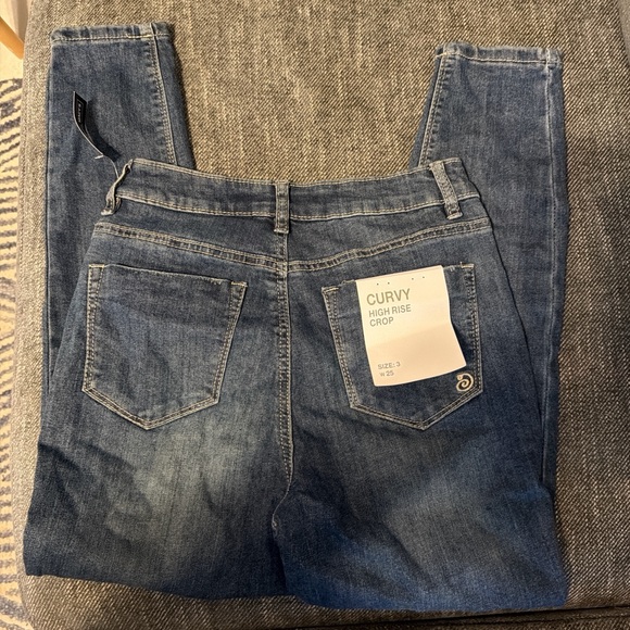 Indigo Rein Women's Curvy Blue Cropped Straight Leg Jeans 25x25 - Picture 3 of 7